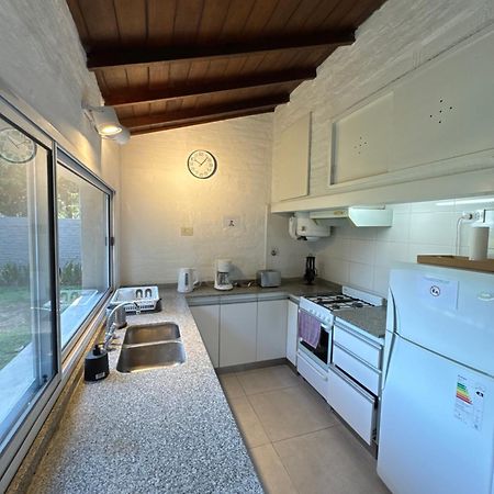 Chascomús Casa Chalet Ensuenos Vista A La Laguna מראה חיצוני תמונה